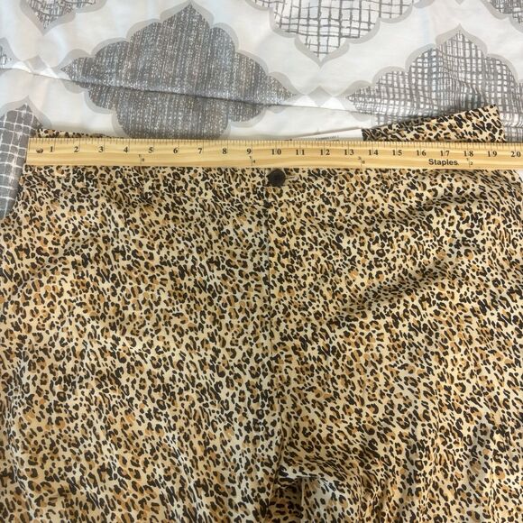On 34th Women's Plus 2x Beige Leopard Animal Printed Wide-Leg Pants NWT. - Picture 9 of 13